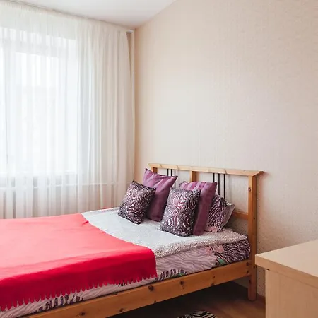 Flatsby Nezavisimosti 87 Apartment
